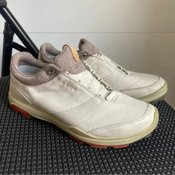 Ecco Shoes - ECCO Golf Biom Hybrid 3 Spikeless Ivory Shoes 5 / 36 Extra Width Yak Leather